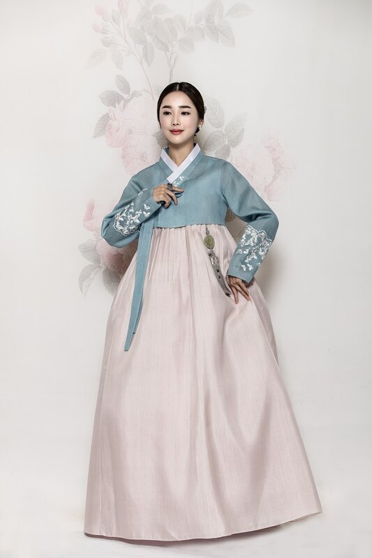 Ceremonial 20AW-혼주16