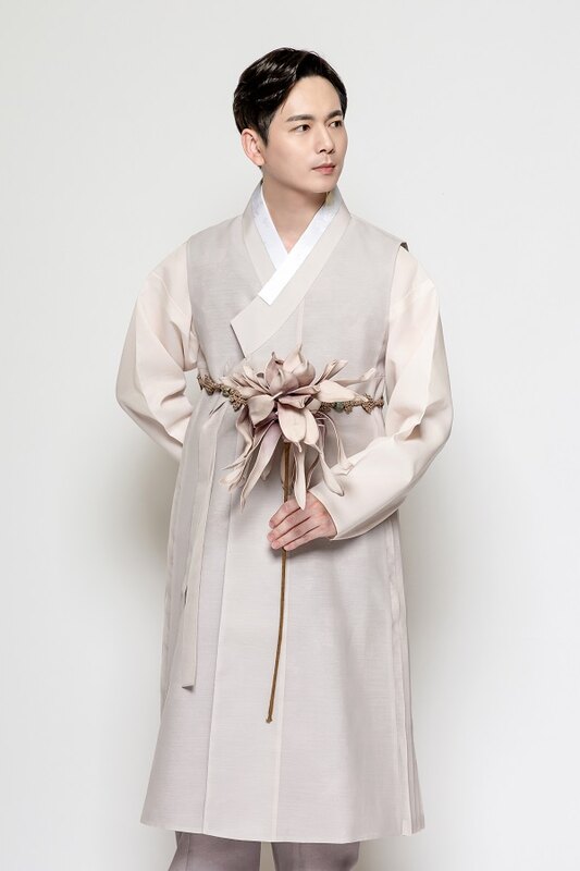 미색 두루마기 신랑한복