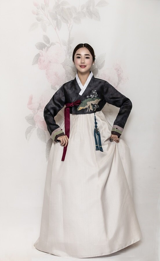 먹색 자수 혼주한복