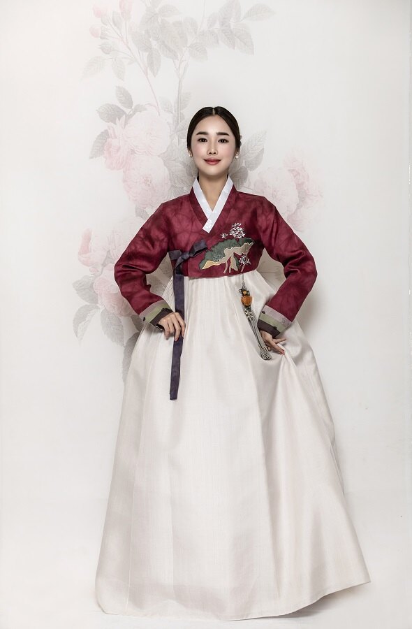 자주 자수 혼주한복