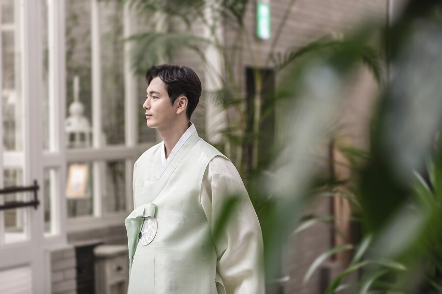 วิธีสวมฮันบกของผู้ชาย