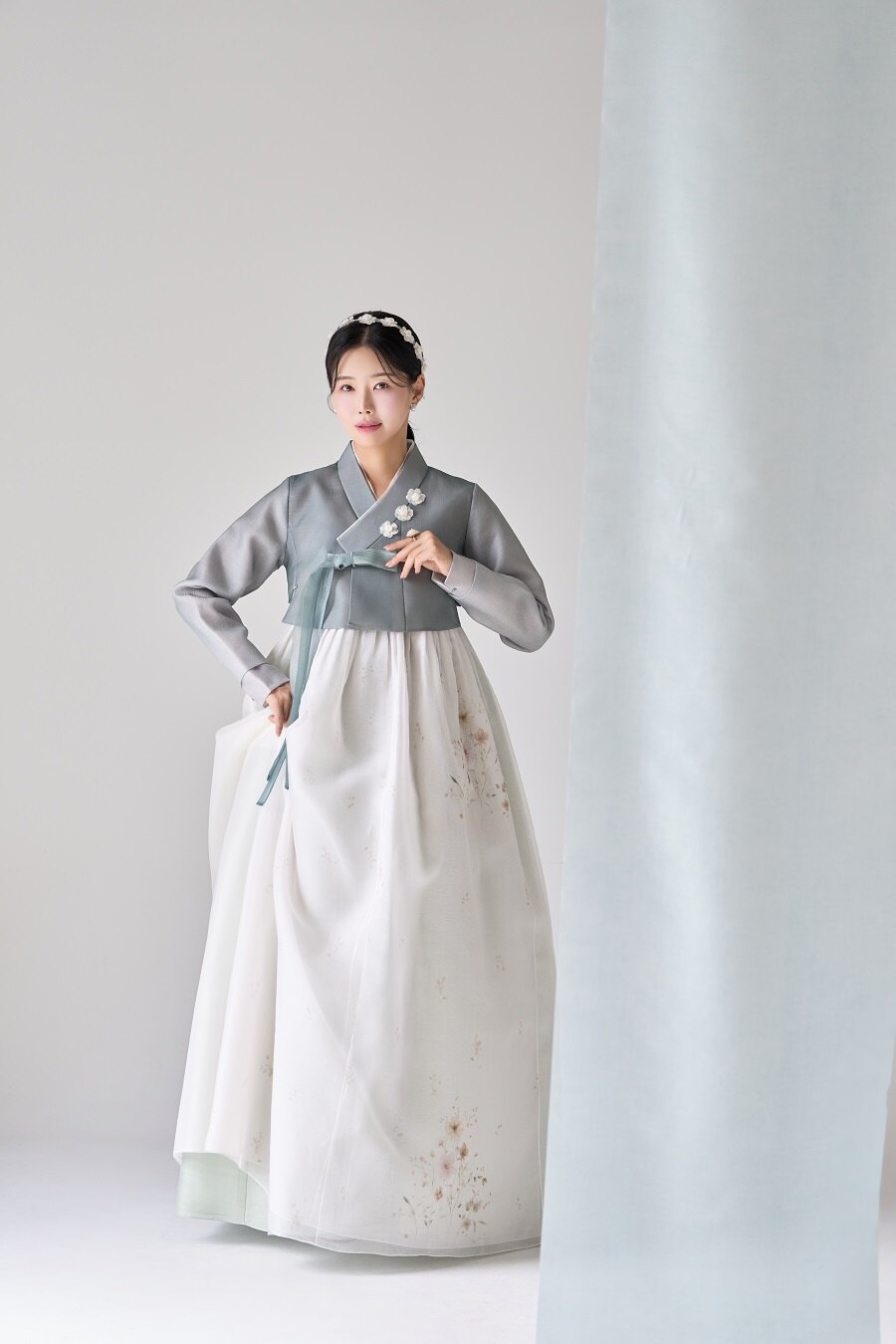 회옥색 꽃무늬 예식한복