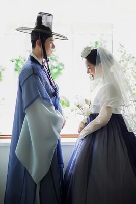 Couple 22AW77